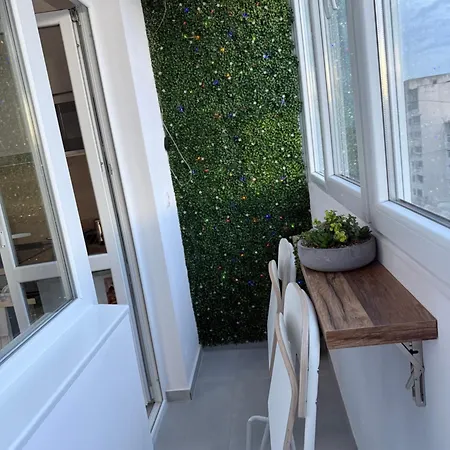 T&h Center Apartament *