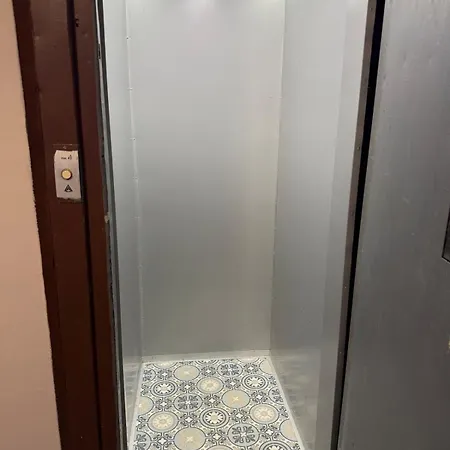 T&h Center Apartament *